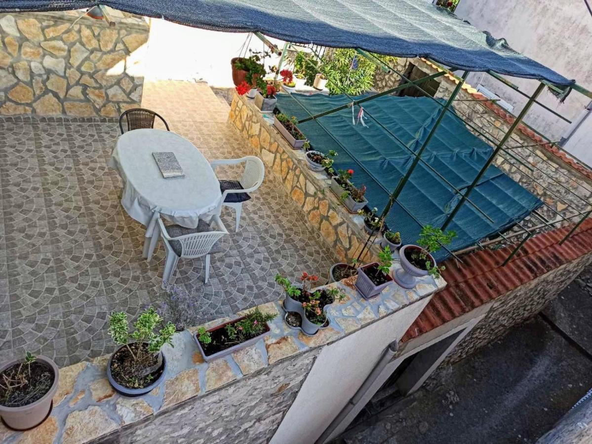 Apartment Baratula Murter Esterno foto